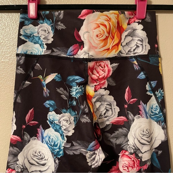 NWT ZYIA Dark Floral Mesh Leggings 7/8 - Picture 4 of 5